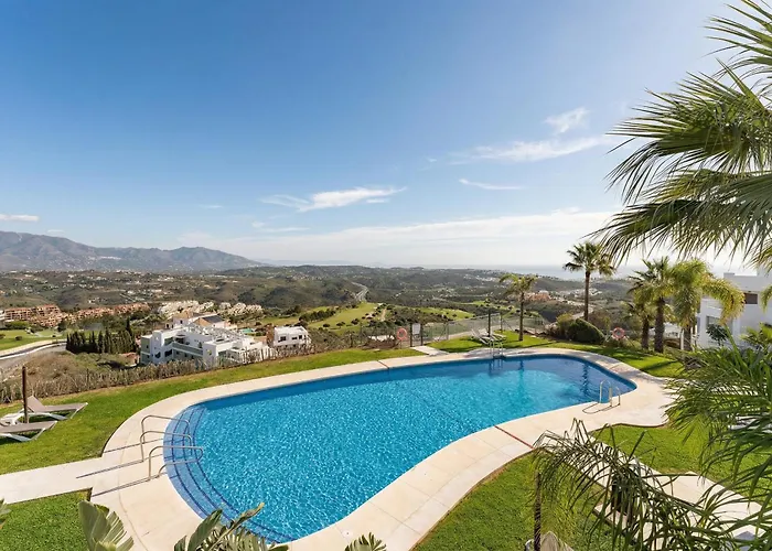 La Cala Hills Club *